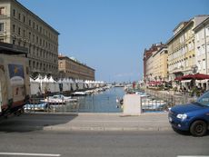 Italien Friaul Triest Am Canal Grande 010.JPG